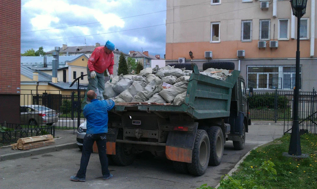 Вывоз строительного мусора в Красном Сулине от 1633 руб. – ПроМусор
