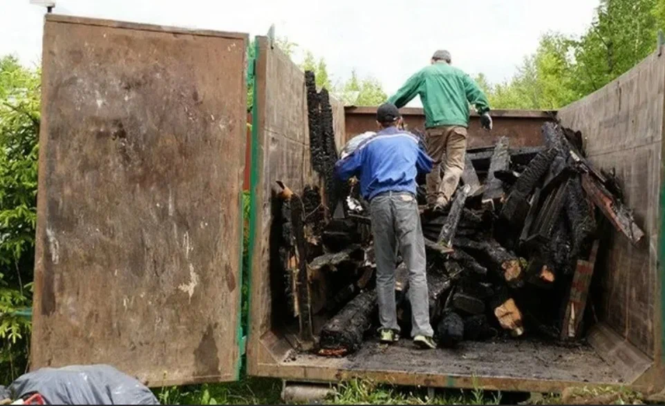 Вывоз мусора после пожара в Красном Сулине от ПроМусор — уборка, утилизация, цена от 2500 руб
