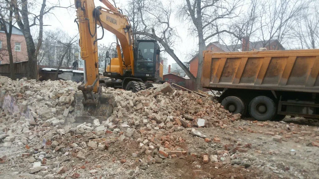 Вывоз мусора ОССиГ с выездом в Красном Сулине в октябре